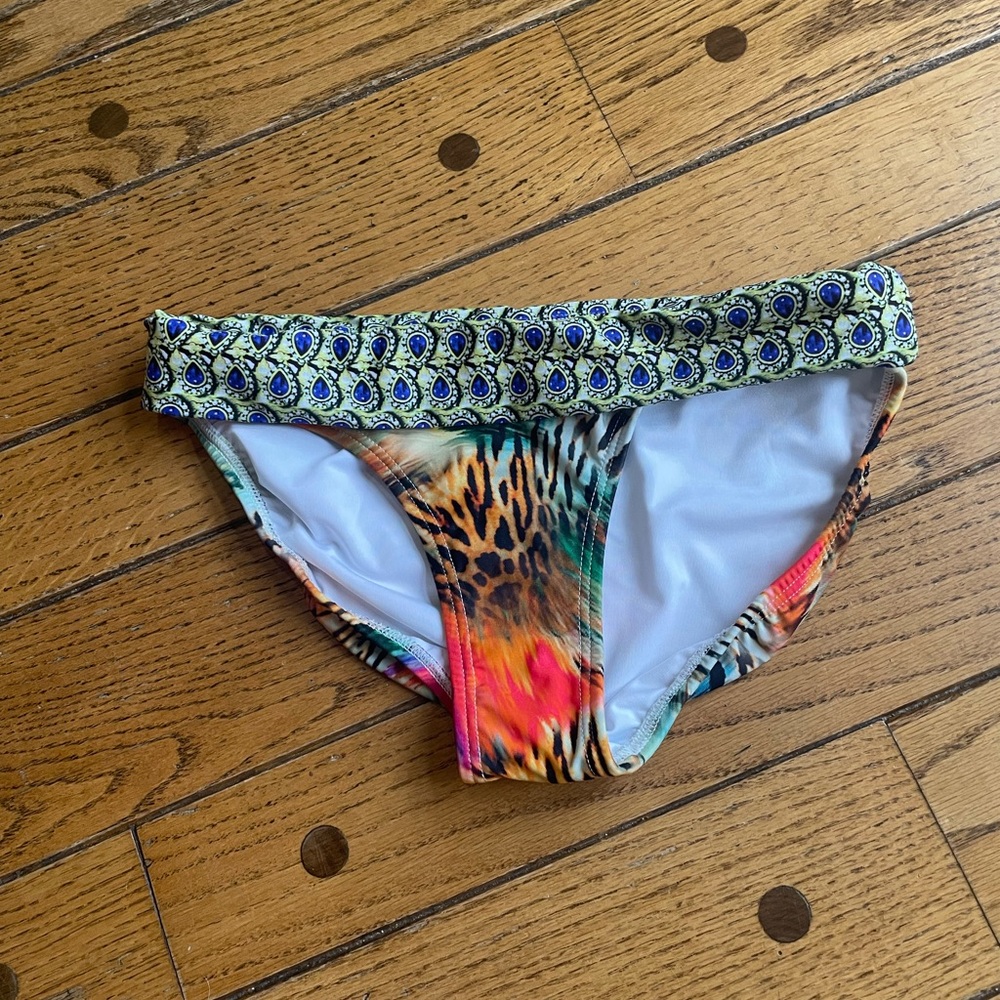 VENUS Multicolor Animal Print Bikini Bottom